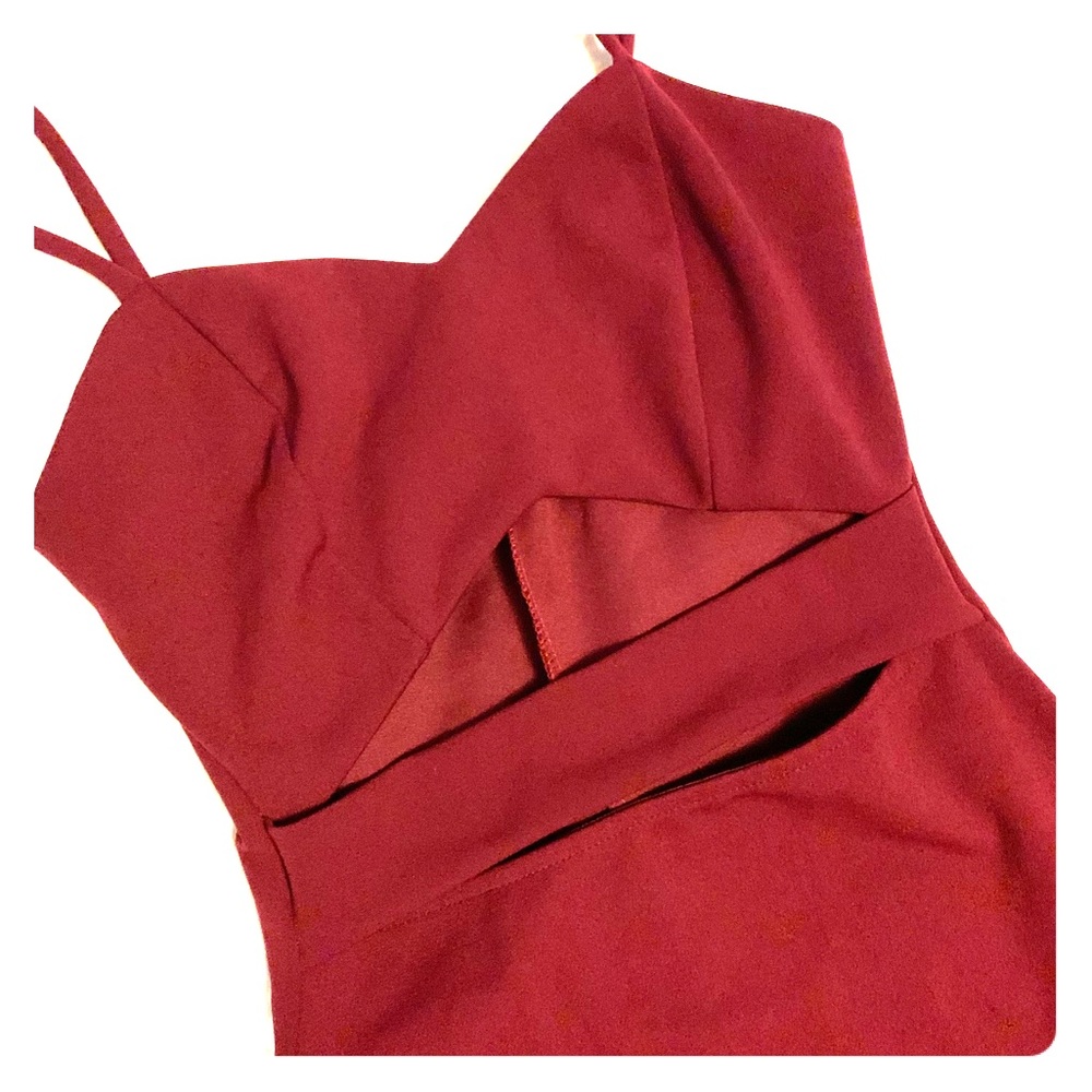 Small burgundy Cutout midi dress by AKIRA